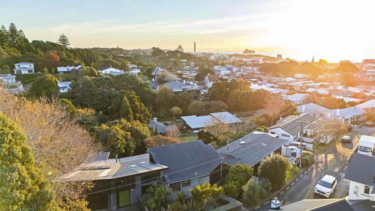 16 Ridge Lane New Plymouth_32