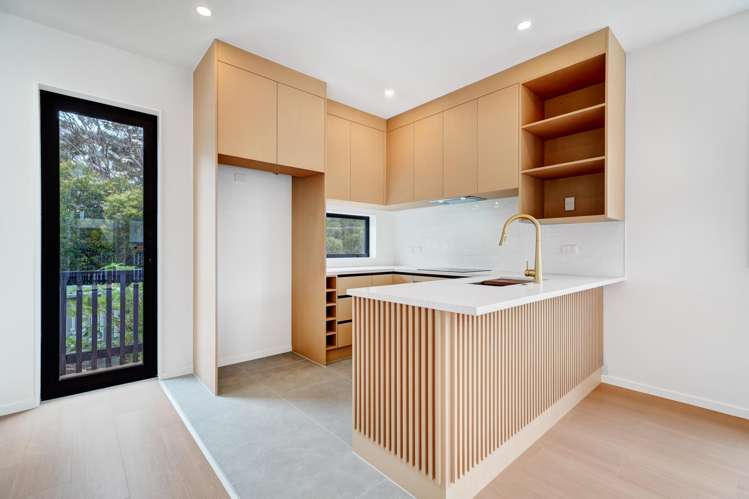 11&13 Tabitha Cres Henderson_17