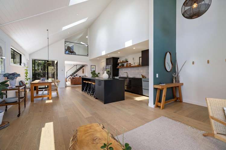 9 Howden Drive Jacks Point_16