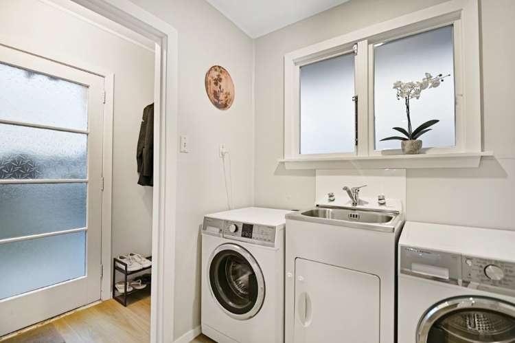 6 Teesdale Street Burnside_13