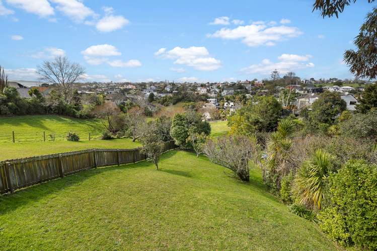 23 Te Arawa Street Orakei_24
