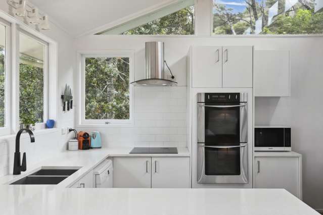 47 Takahe Road Titirangi_3