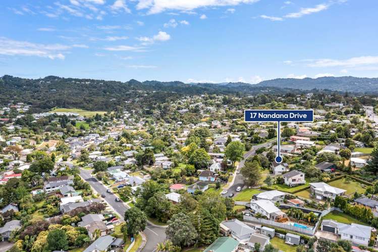 17 Nandana Drive Glen Eden_22