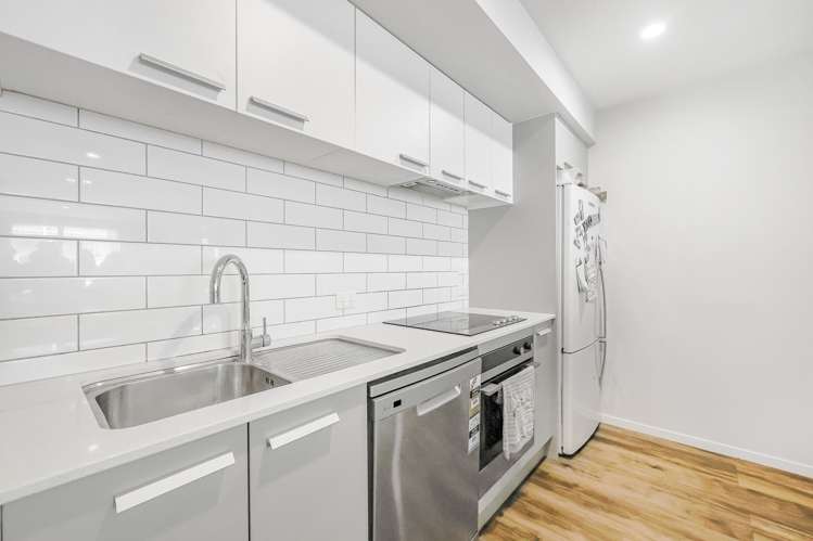 206/25 Bute Road Browns Bay_3