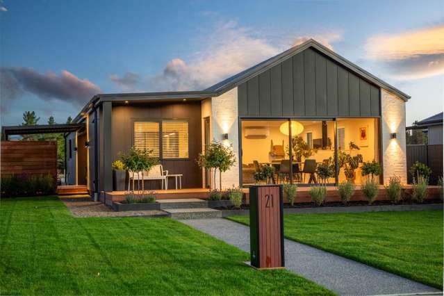 ELEVATED EVERYDAY LIVING