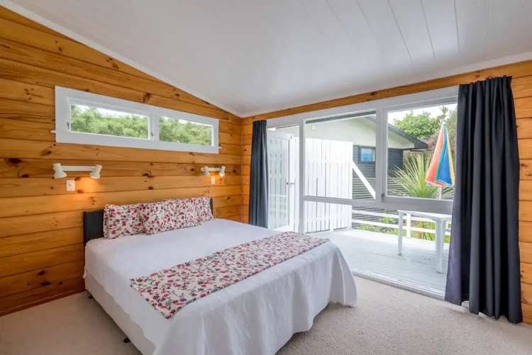 8 Walton Avenue Waikanae_6
