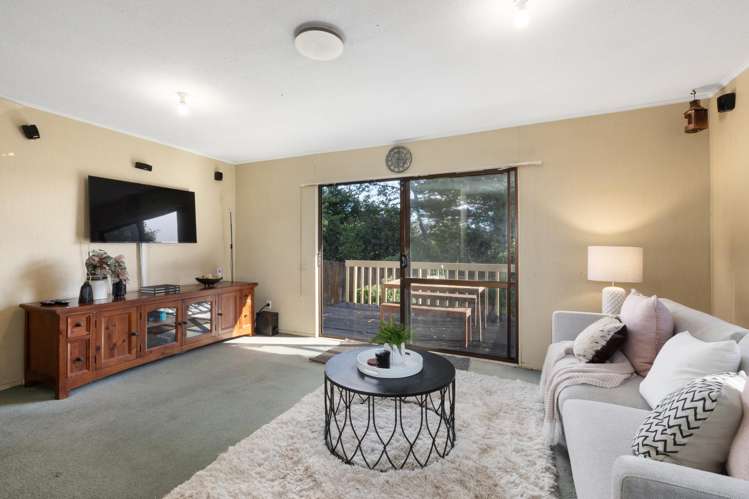 6 Japonica Crescent Ranui Heights_15