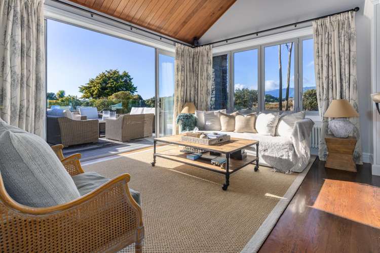 2 Otaihanga Road Paraparaumu Beach_12