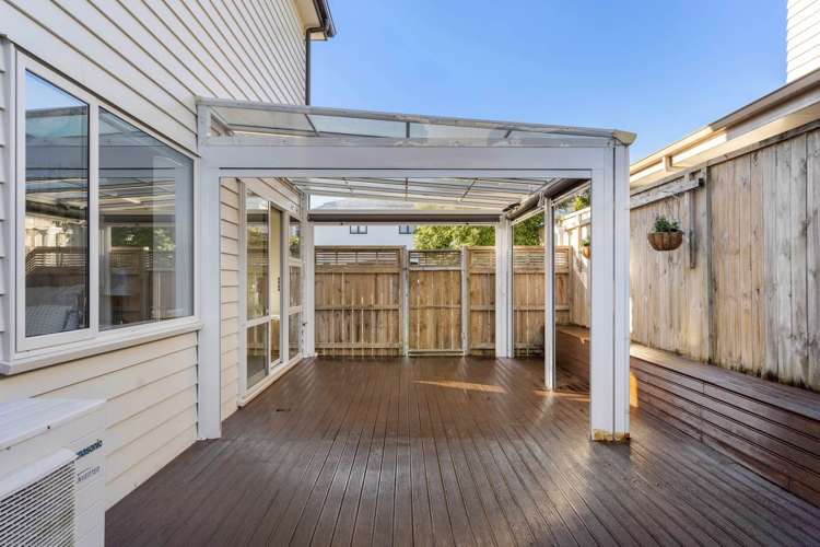 2 Lorenzo Way Flat Bush_25