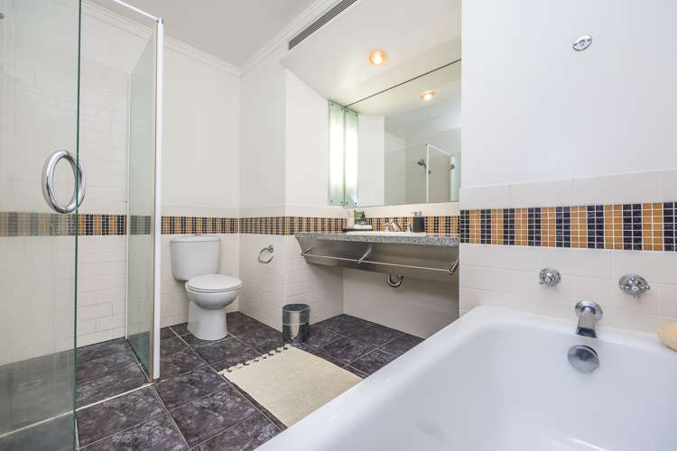 640/35 Hobson Street Auckland Central_18