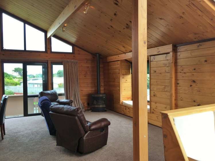 63 Ngapaki Street Waikanae Beach_6