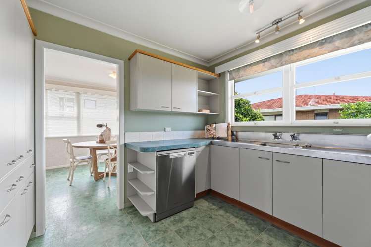 24 Levers Road Matua_8