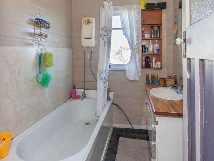 65 Grace Street Sanson_6