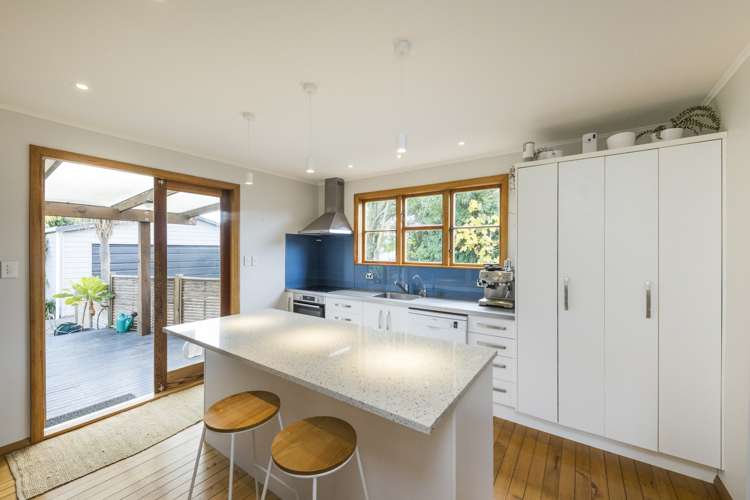 98 East Street Feilding_14