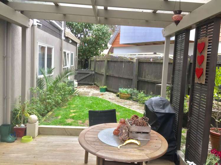 3/96 Frank Nobilo Drive Golflands_7