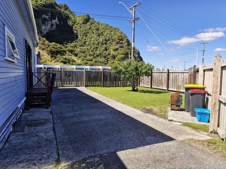 182 Bright Street Cobden_18