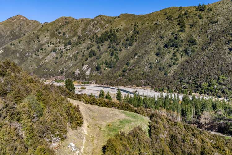 1367 Leatham Road Wairau Valley_36