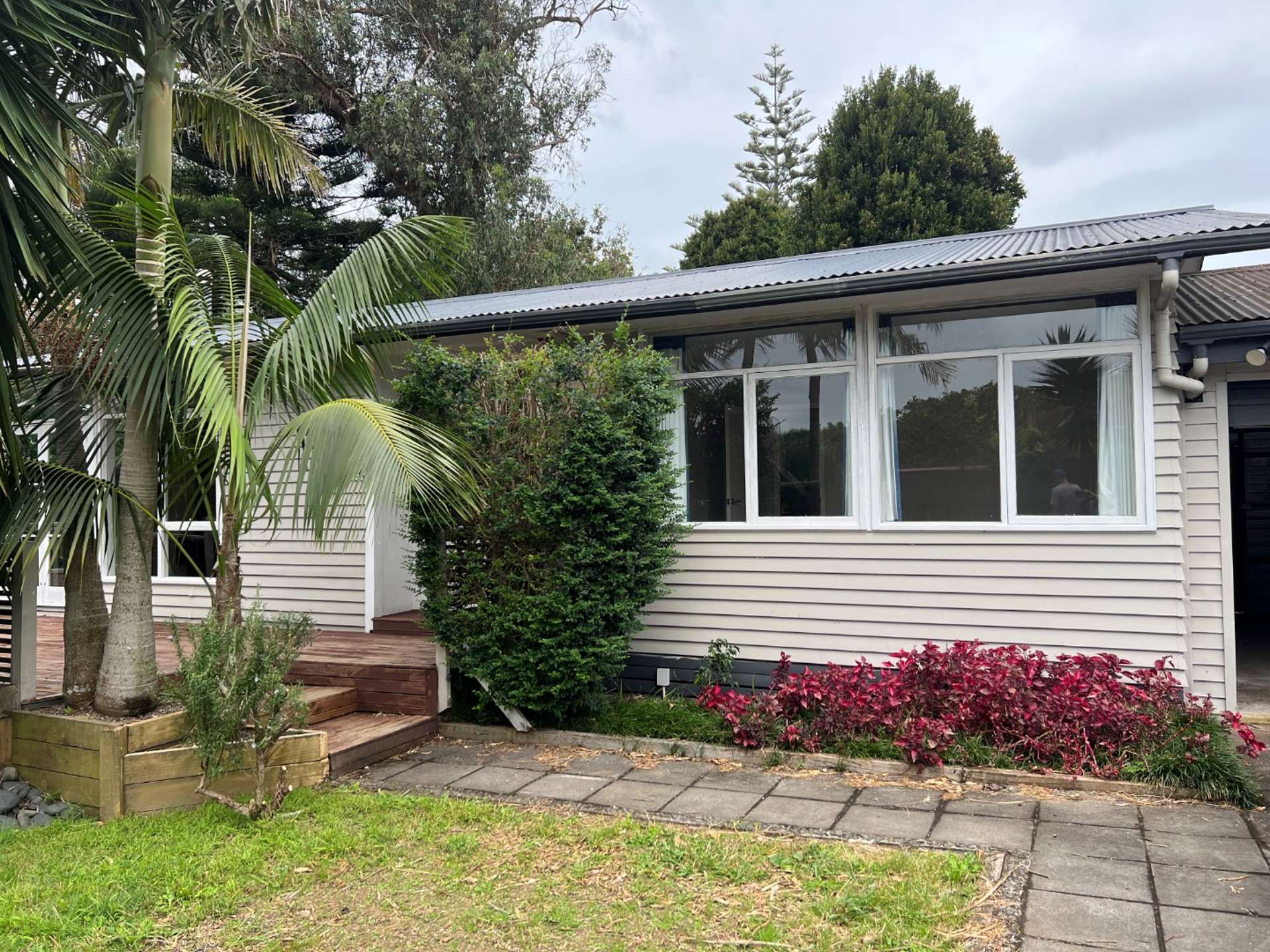 60 Erima Avenue Point England_0