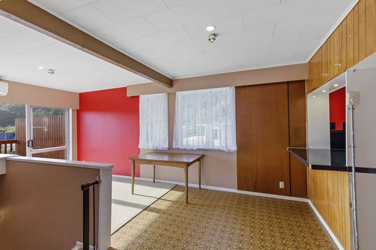 35 Dalton Grove Stokes Valley_6