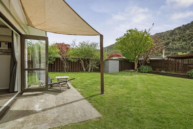 152 California Drive Totara Park_15