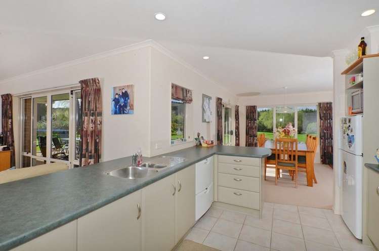 226 Harris Road Glenbervie_19