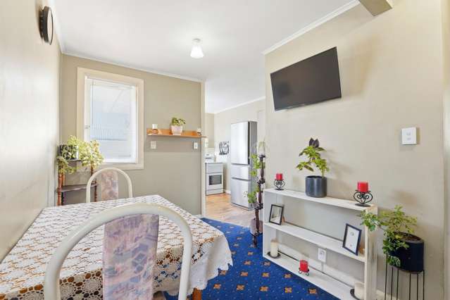 111 Carlton Avenue Tawhero_2