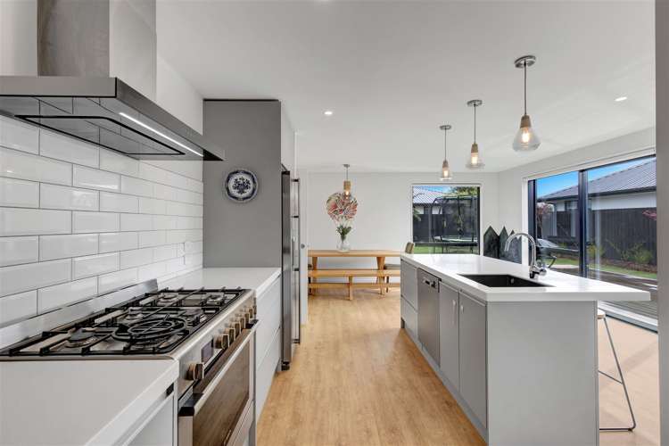 86 Liffey Springs Drive Lincoln_12