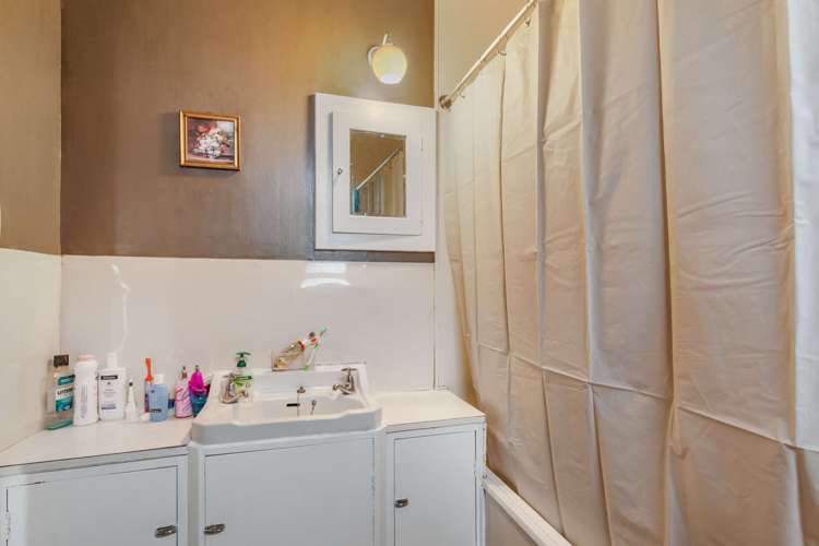 4 Rosedale Place Levin_13