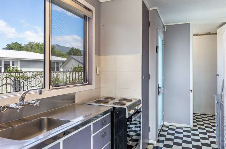 14 Runuku Grove Turangi_15