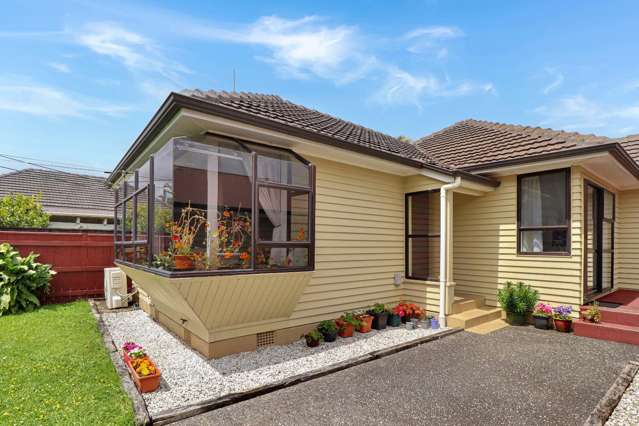 Handy living in Trentham