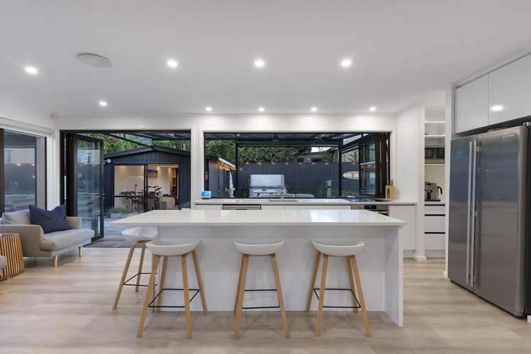 19 Weybridge Crescent Glen Innes_6