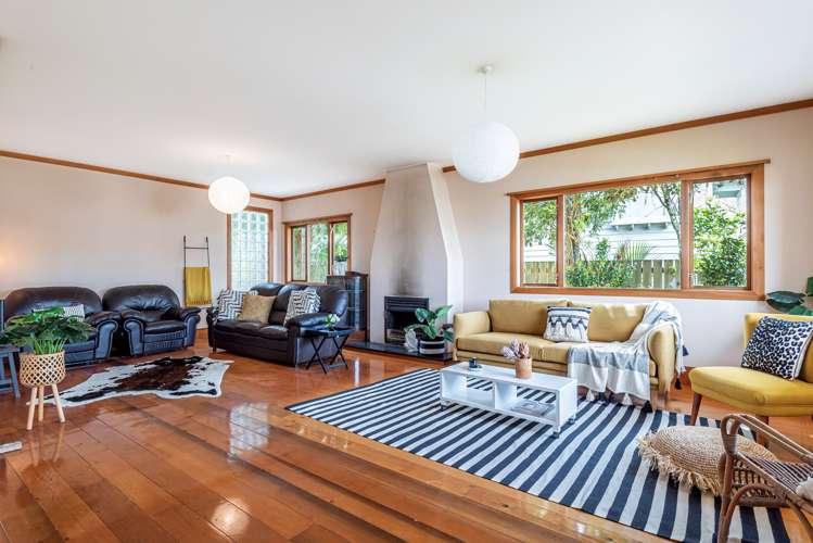 9 Merani Street Narrow Neck_6