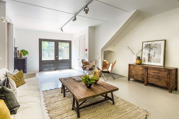 1/25a Lake Road Devonport_13