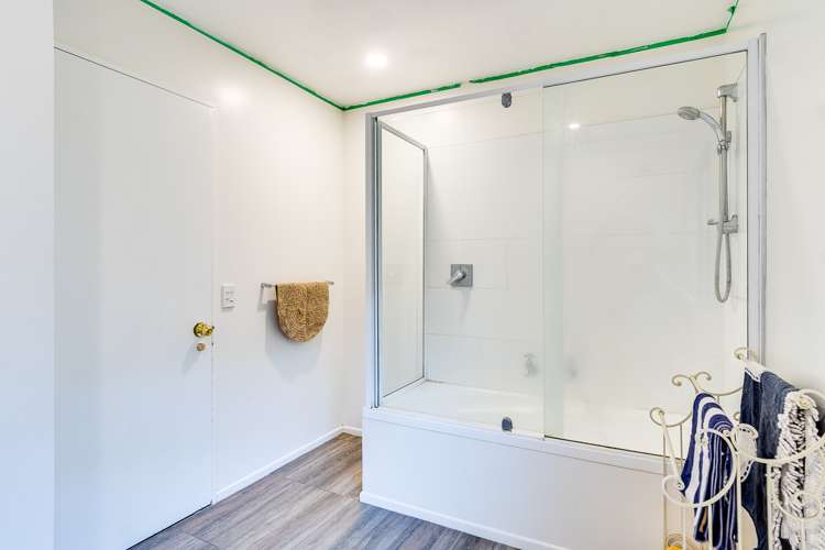 7 Albert Street Clive_8