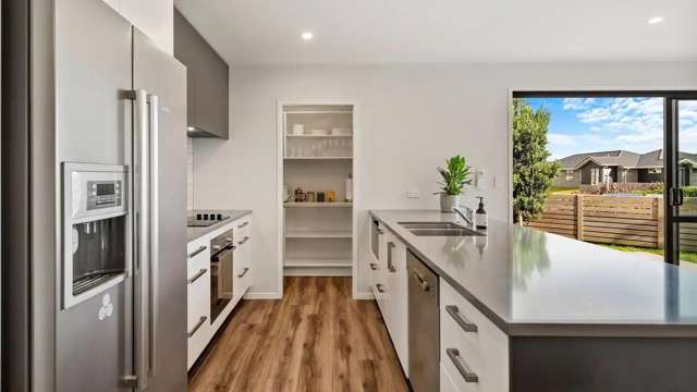 1 Komata Crescent Papamoa_2