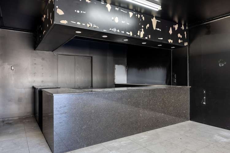 10 Thackers Quay Woolston_3