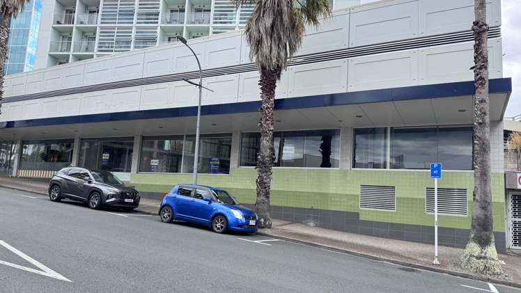 A/12 Osterley Way Manukau_10