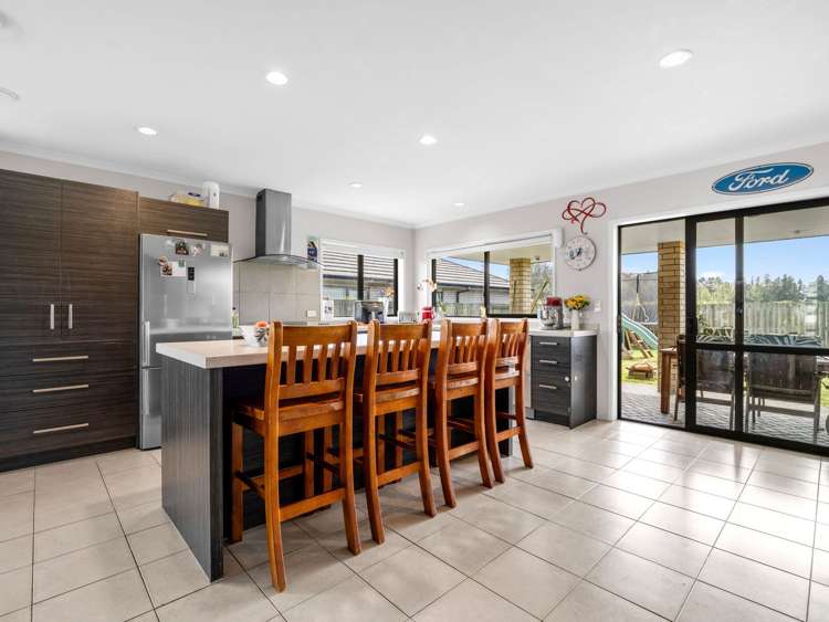 15 Carroll Place Owhata_16