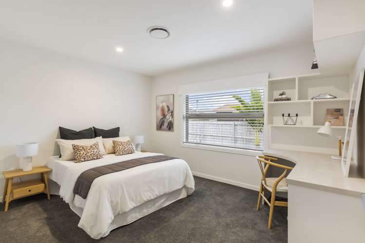 39 Doment Crescent Orewa_10