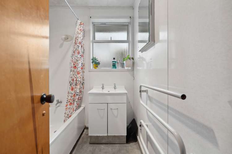 86 Tamatea Road Taupo_8