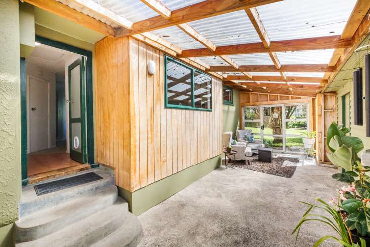 152 South Street Feilding_23