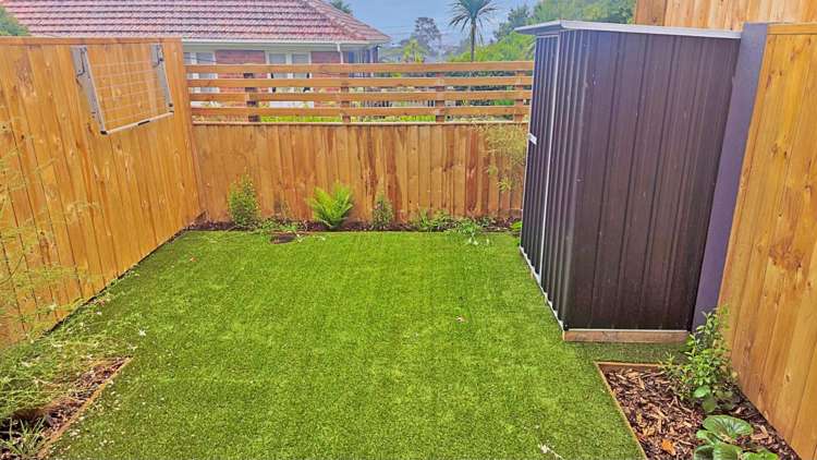 1/23 Awaroa Road Sunnyvale_9