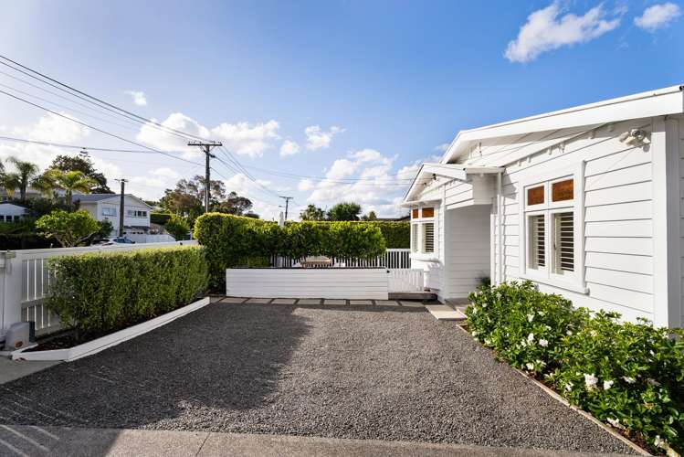 43 Kiwi Road Point Chevalier_20