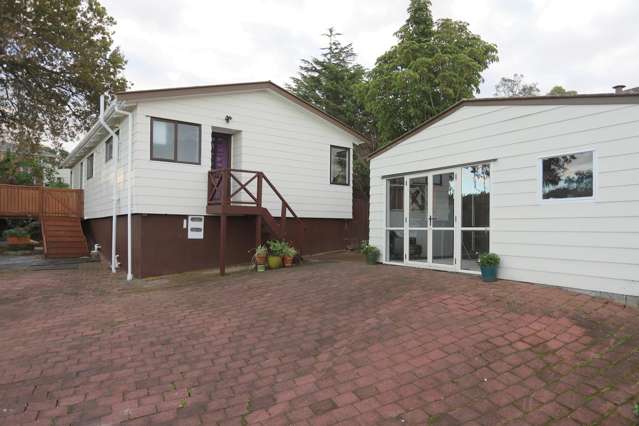 Your First Step into Titirangi Living