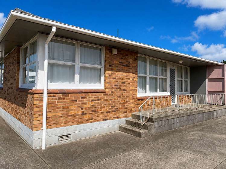 5/84 Portage Road New Lynn_6