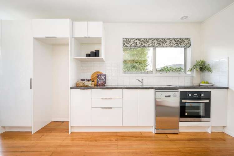 2/131 Springfield Road_5