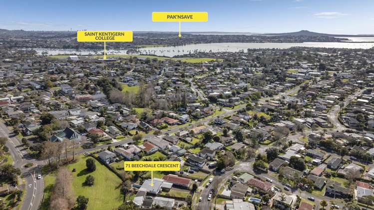 71 Beechdale Crescent Pakuranga Heights_15