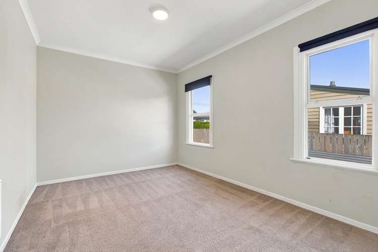 19 Carey Street Waitara_17