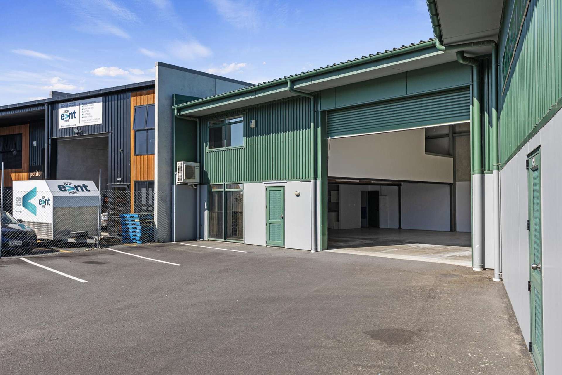 Unit 2/2a Ashley Place Papamoa_0