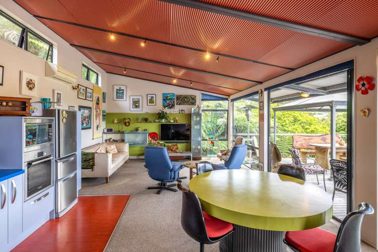 8 Beresford Avenue Surfdale_5